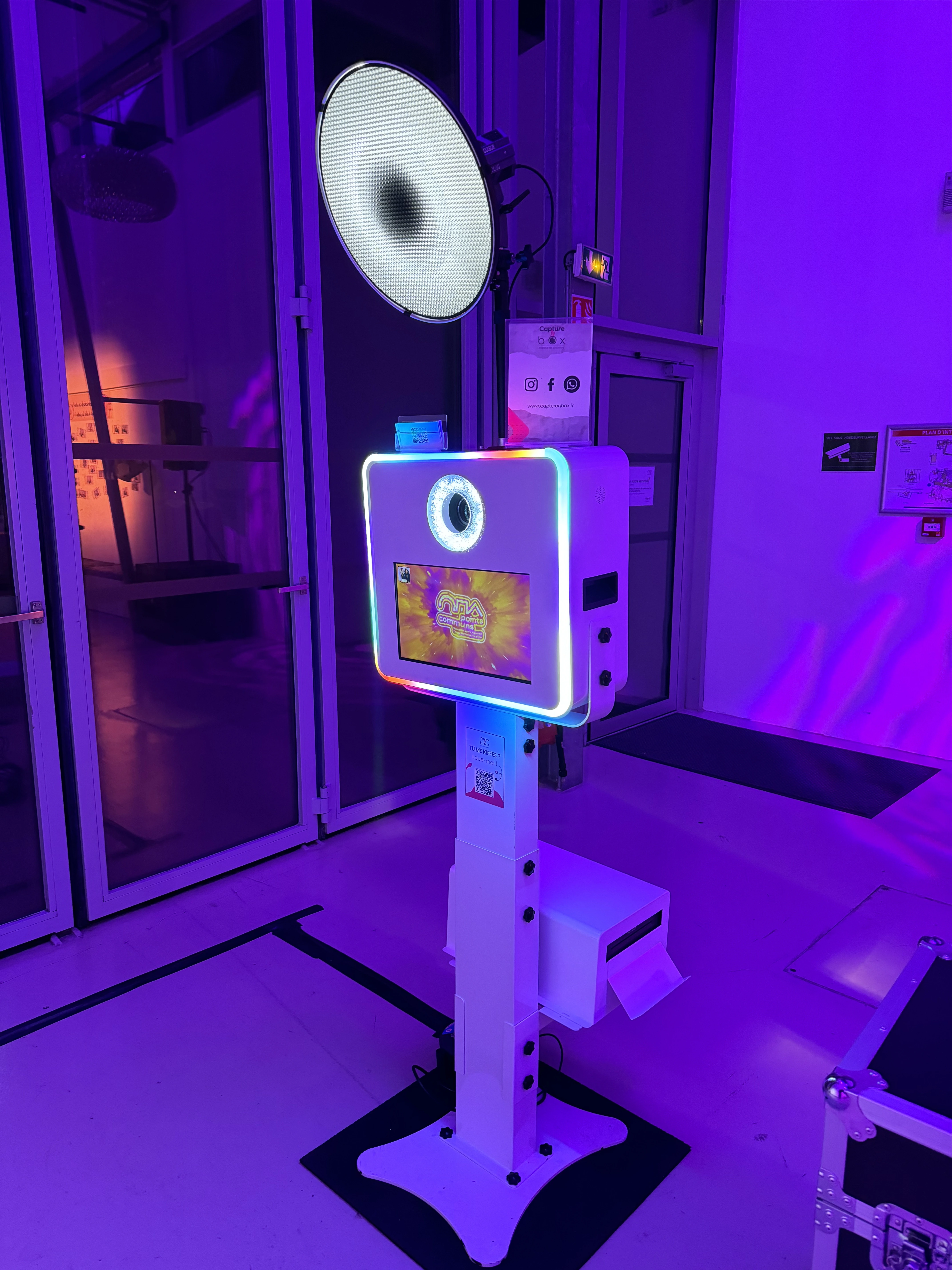 Borne photobooth CaptureNBox lors d'un événement en Val-d'Oise